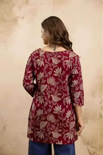 Image of Women's Cotton Printed Short Kurti, Round Neck, Three Quarter Sleeve, Straight Fit, Pack of 2