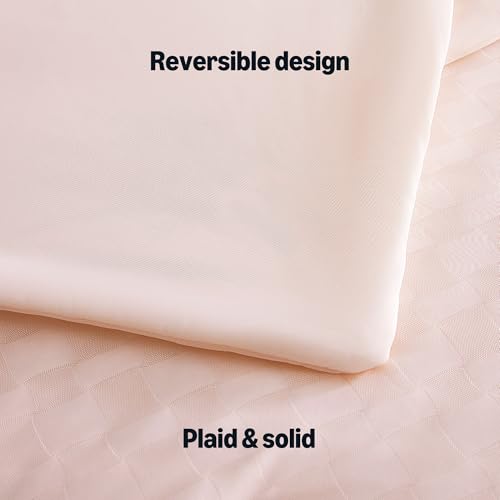 Image of Amazon Basics Cooling Comforter, Soft Lightweight Waffle Weave Blanket for Hot Sleepers, Summer & All Season Bedding to Keep Cool for Night Sweats, 90 inchx90 inch, Queen, Pink
