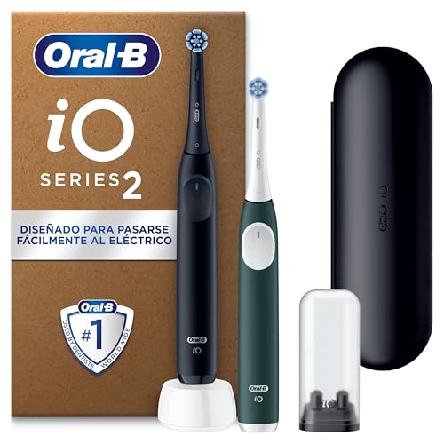 Oral-B iO 2 Pack de 2 Cepillos de Dientes Eléctricos Negro Noche y Verde Bosque, 2 Cabezales, 1 Estuche de Viaje, 1 Portarrecambios, 3 Modos De Cepillado, Sensor De Presión y Temporizador