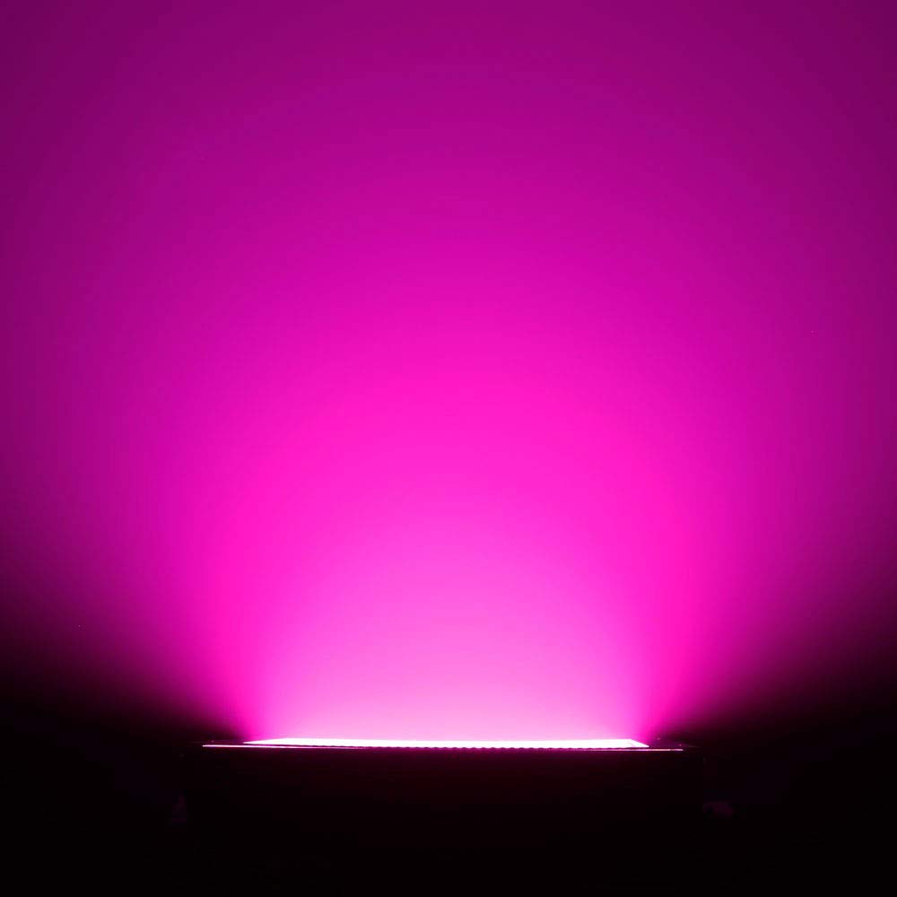 Cameo THUNDER WASH 600 RGB - 3 in 1 Strobe, Blinder und Wash Light 648 x 0,2 W RGB, schwarz