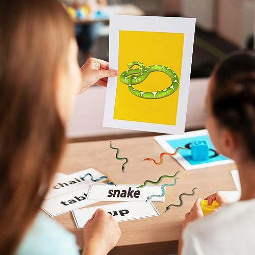 24 Stück Künstliche Schlangen Spielzeug Schlangen Gummilänge Kunststoff Schlangen Bunte Kunststoffschlangen Realistische Gummischlangen Verschiedene Gartenstreicheln Zubehör