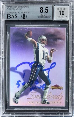 Tom Brady 5x SB MVP Signed 2000 Fleer Showcase #136 RC Card 8.5 Auto 10 BAS Slab - Football Slabbed Autographed Rookie Cards