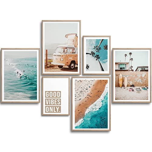 MONOKO® Wandbilder Wohnzimmer Modern | Urlaubs Bilder Strand Meer | Poster Set Surfer 4x A4 + 2x A5 ohne Rahmen