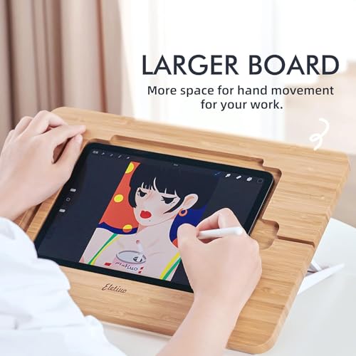 ELEKOOCON竹製木製ipad 絵描きスタンド、鉛筆と充電ケーブルスロット付き、多角度調整可能タブレットデスクトップ折り畳み式携帯用ipad 置き台、iPad Pro12.9インチ 第3/4/5世代に対応