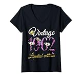 Women's Vintage 1962 Tee 64 Year Old Floral 1962 64th Birthday Gift V-Neck T-Shirt