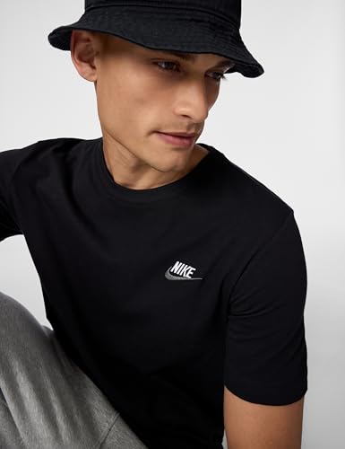 Image of Nike Men's Sportswear Club T-Shirt