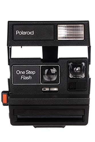 Flash integrato per catturare foto istantanee mozzafiato in diverse condizioni di illuminazione.