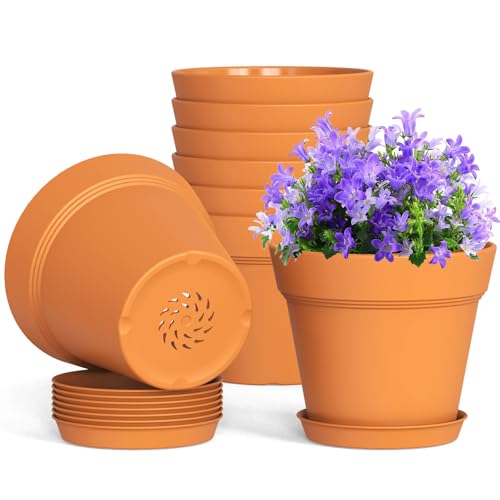 WSMKSZ 4 Inch Plastic Plant Pots with Drainage Holes and Trays 8 Pack Small Nursery Pots for Indoor & Outdoor House Plants and Flowers Seedling Starter Planters Terracotta