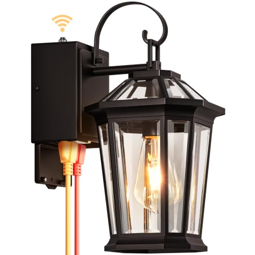 Image of Gleamz Porch Light with Outlet, Oil-Rubbed Bronze Outdoor Light Fixture