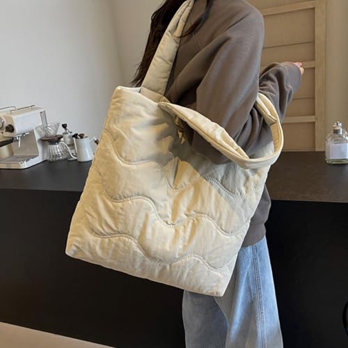 Sac matelassé nylon zippé pour ne plus manquer de place en voyage