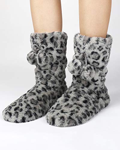 Image of DICUIRD Womens Thick & Warm Slipper Socks with Grippers - Christmas House Slippers