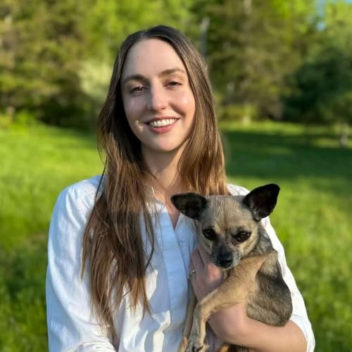 0722: Author Anna Heyward