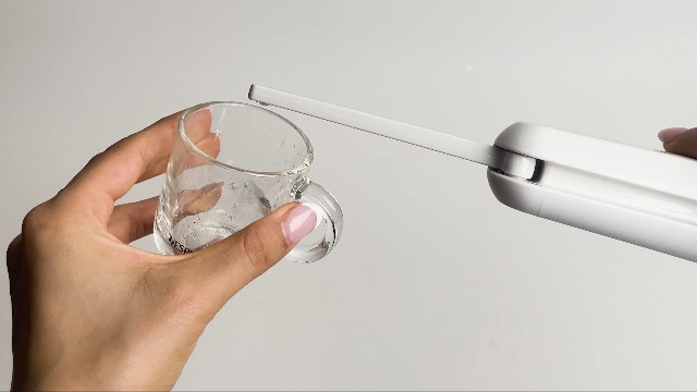 Amazon.com: Swissker by Swissklip Portable Bidet Travel Sprayer