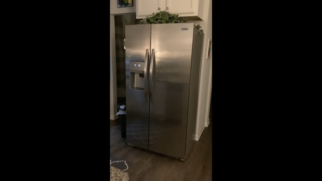 #thisorthat Samsung 28 cubic ft vs Frigidaire 24 cubic ft