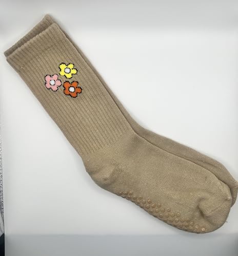 Image of Grip Socks for Yoga and Pilates, Crew length Cute Tan Daisy Design, Anti-slip Safety Socks for Pilates and Yoga. Studio quality
