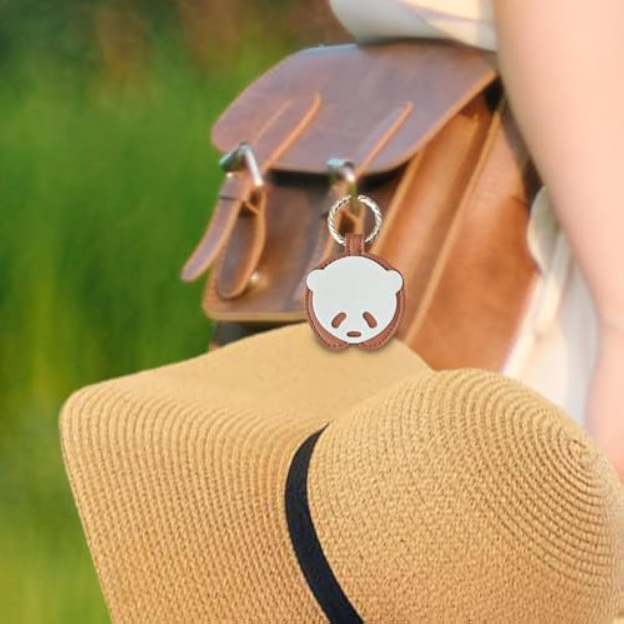 Magnetic Hat Clip for Traveling Bags, Sunhat Clip