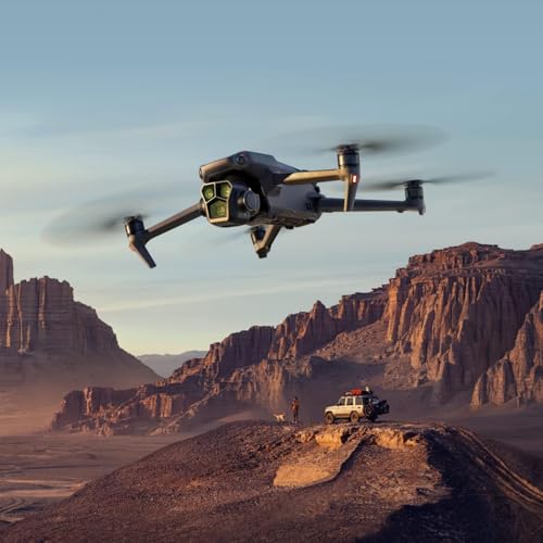 DJI Mavic 3 Pro Cine mit DJI RC Pro (leuchtstarter Bildschirm), Flaggschiff-Drohne mit Dreifachkamera, Apple ProRes Support für 3 Kameras und 1 TB Speicher, drei Intelligent Flight Batteries und mehr