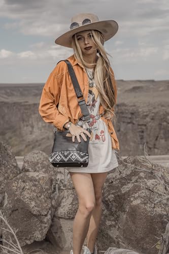 Image of Wrangler Crossbody Purses for Women Two Tone Crossbody Bags Women Purses and Handbags