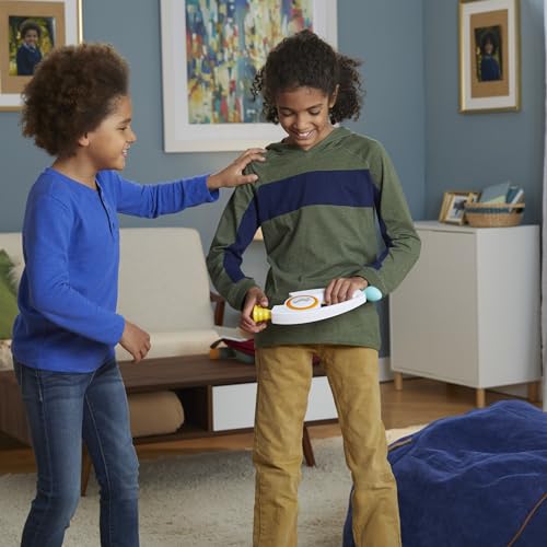 Hasbro Gaming Bop It Elektronisches Spiel, Familienspiele für Partys und Spieleabende, Einzel- oder Multiplayer-Modus, Spaß mit Freunden und Familie, Partyspiel für Kinder ab 8 Jahren