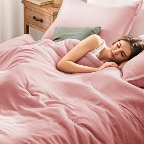 Image of Quataly Oversized Queen Comforter Set Prewashed Lightweight Quilted Bedding | 3PCS Peach Pink Breathable Down Alternative Bedding Set with 1 Solid Comforter (98 inchx98 inch) and 2 Soft Pillowcases
