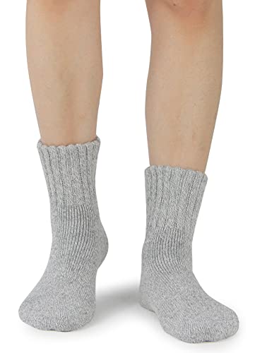 Image of BenSorts Women's Winter Boots Socks Thick Warm Cozy Crew Socks Solid Color Gifts