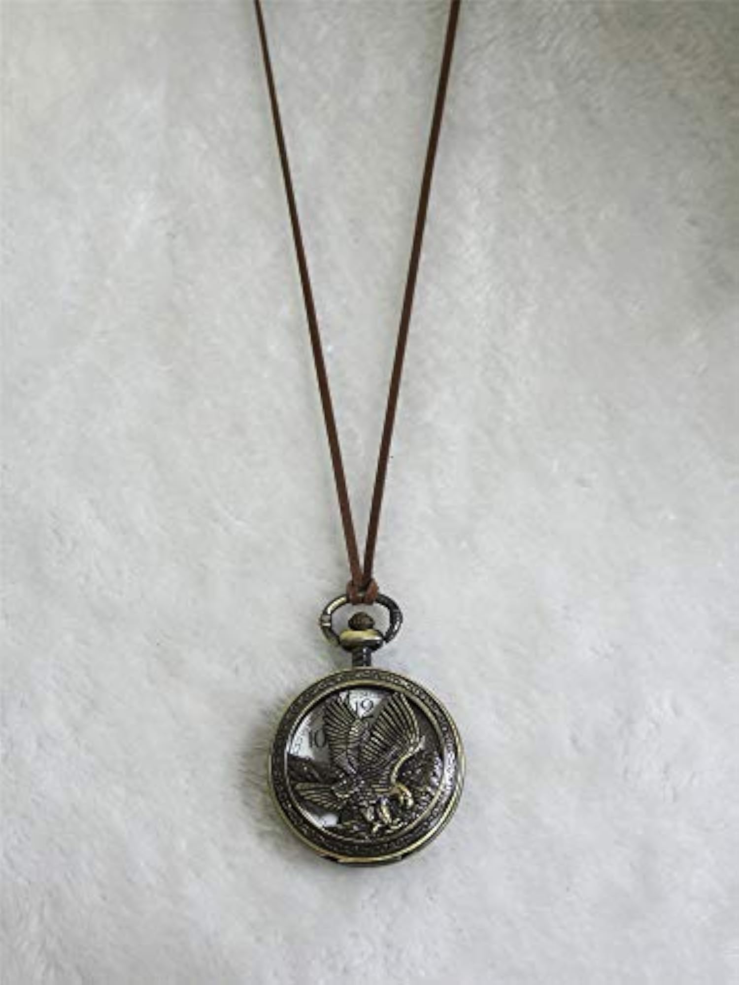 Retro Quartz Pocket Watch with Eagle Design, Bronze Case