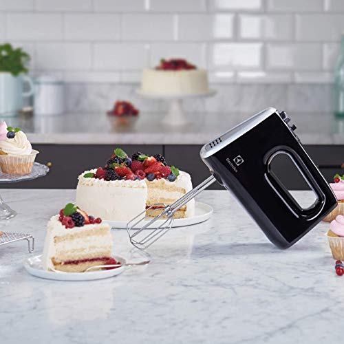 Sbattitore Elettrico Electrolux EHM3310 - 450W Con Frusta E Ganci, 5 Velocit&agrave;, Nero