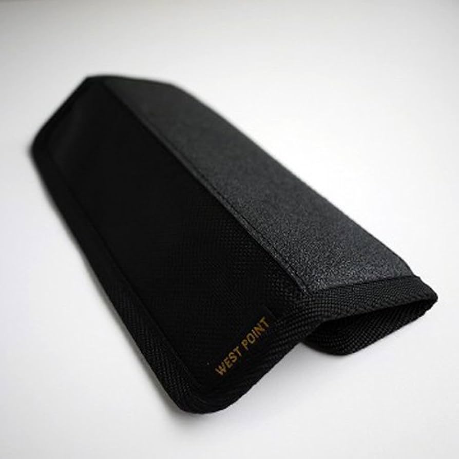 TITAN TP77 ショルダーパッド M 17-18インチ QB CLUB オリジナルモデル ショルダーパッド タイタンプロ TP77