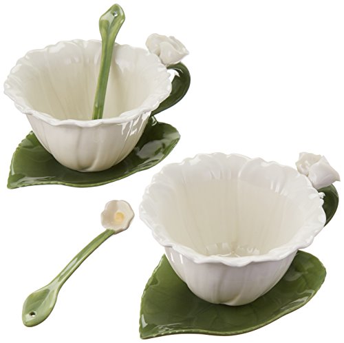 CG SS-CG-10397, White Daisy Shaped 6-pc Set with 2 Cups, Saucers and Spoon Collectible