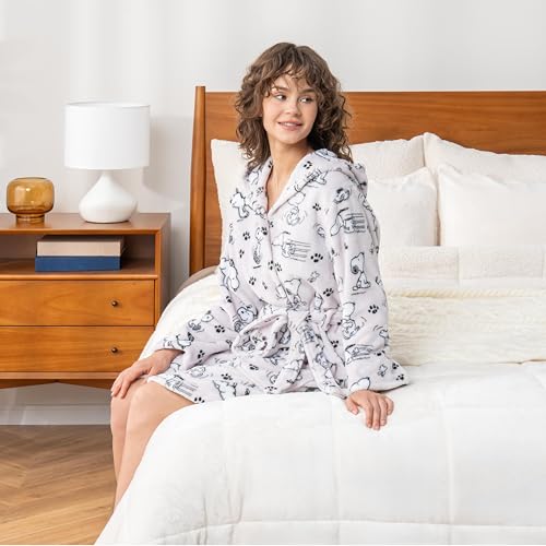 Berkshire Blanket Peanuts® Snoopy VelvetLoft® Soft Lightweight Women Robes, Short Hooded Robe with Pockets, Gifts for Women3
