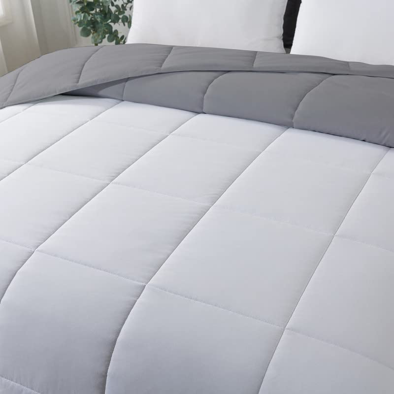 Image of MammaYo Razzai Restful Sleep Microfiber Summer Season Ac Reversible Comforter 120GSM (60 inch x 90 inch Inches /152cm x 228cm) - Single Bed Comforter|Silver /White| TC - 400