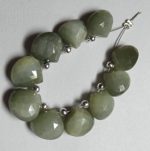 Œil de chat naturel taillé en cœur, gemmes de qualité supérieure pour bijoux