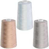 Le polyester confère au fil une résistance face aux contraintes mécaniques, à l’abrasion et aux lavages répétés sans décolorer ni se détendre. Sa construction de type 40/2 indique la finesse du fil appropriée pour une utilisation sur des tissus variés, y compris les toiles moyennement épaisses. Le chiffre 2 précise le nombre de brins torsadés qui composent le fil. Cette fiabilité rend le fil adapté aussi bien au bricolage domestique qu’aux petites productions artisanales.