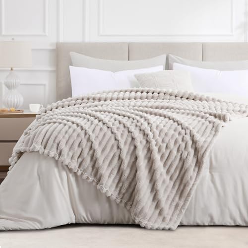 RUIKASI Kuscheldecke 220x240 Flauschig Decke Beige - XXL Wolldecke Sofadecke für Couch & Bett, Wohn- & Kuscheldecken… – Ansicht 3