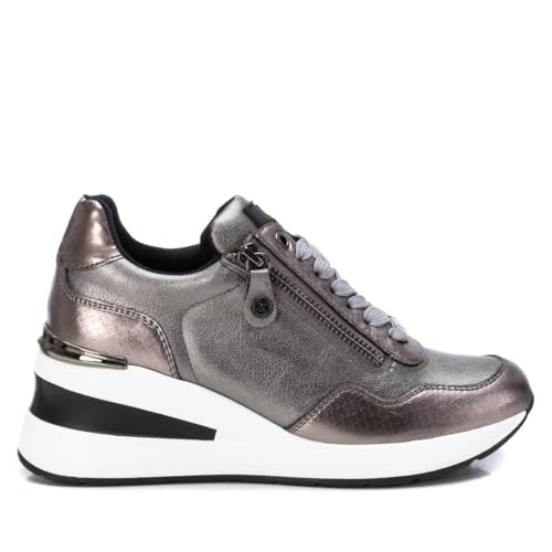 XTI - Zapatilla Mujer Plomo - Calzado Cómodo y Versátil - Moda Casual - Modelo 14307402 (Talla 38)