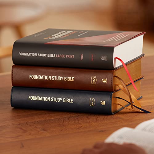 Image of NKJV, Foundation Study Bible, Large Print, Leathersoft, Brown, Red Letter, Thumb Indexed, Comfort Print: Holy Bible, New King James Version