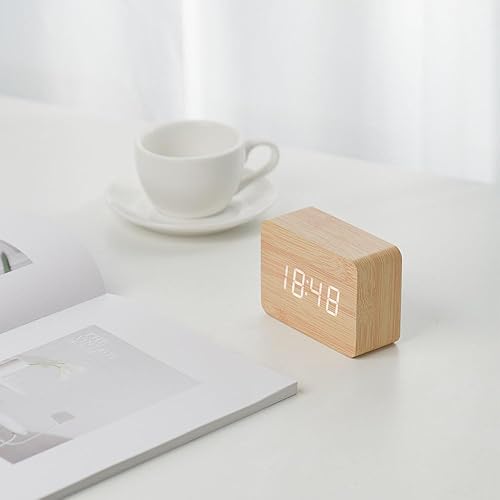 Miniatura 4 de Fancial Reloj despertador digital LED de apariencia de madera con 3 ajustes de brillo y 3 modos de alarma de 3.9 x 2.8 x 1.6 in