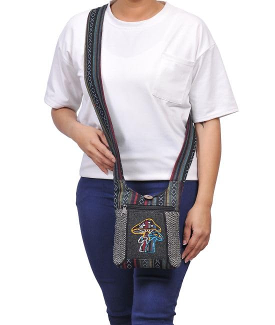 Image of ROYAL The Collection Small Hippie Phone Purse Crossbody, Boho Travel Bag