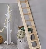 Seitenteile und Stufen aus Fichte Massivholz. Stufen sind nach Aufbau fest in die Wangen eingearbeitet. Belastbarkeit bis 150 kg