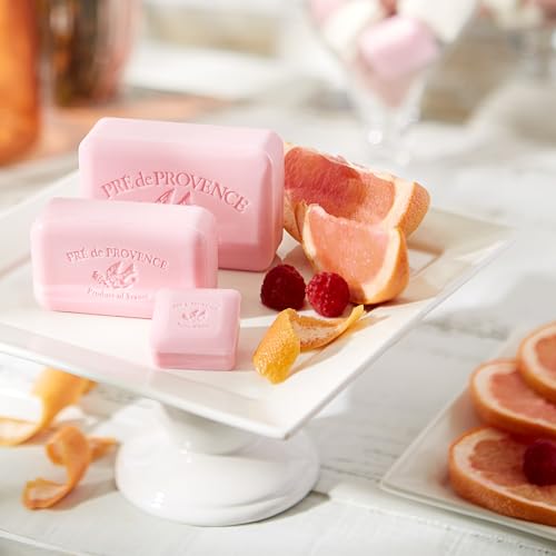 Image of Pre de Provence Artisanal Soap Bar, Natural French Skincare, Enriched with Organic Shea Butter, Quad Milled for Rich, Smooth & Moisturizing Lather, Grapefruit, 5.3 Ounce