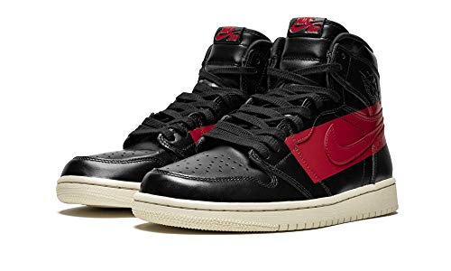 Image of Nike Men's Air Jordan 1 Retro High OG Sneaker