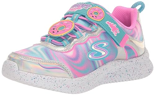 【きゃーーず】 最近疲れが取れません🫠 📸:@black.hawk021764 👧:@rrr_chan_