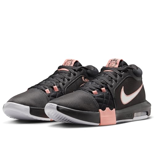 Image of Nike Lebron Witness VIII Men's Basketball Shoes