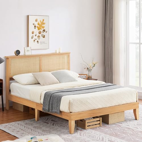 GarveeHome Rattan Bed Frame Queen, Boho Bed Frame Queen Size with...