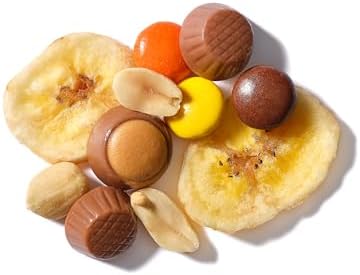 Yupik Jukebox Mix, 185 g, Kosher, Chocolatey Sweet Snacks, Elvis Sandwich Inspired Flavors, Retro Snack, Blend of Crunchy Bananas, Peanut Butter Cups & Candies, Chocolate Truffles, Party Snack — view 2