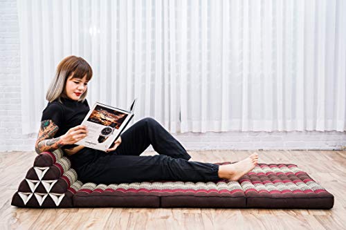 Image of Leewadee 3-Fold Mat XXL with Triangle Cushion - Firm TV Pillow, Foldable Mattress with Cushion Made of Kapok, 67 x 31 inches, Brown Red