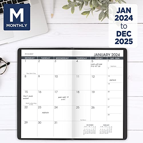 AT-A-GLANCE Two Year Monthly Pocket Planner #TOP24
