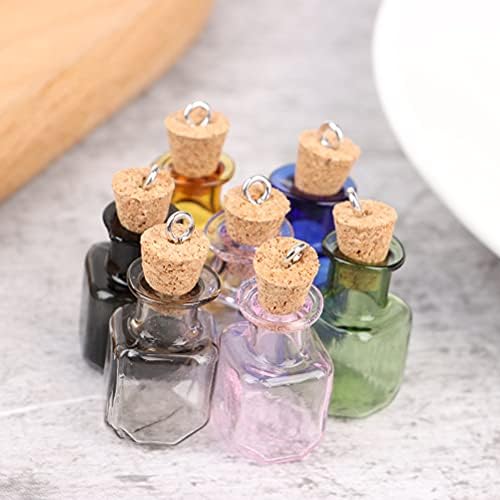 TIANTIAN 7 Pieces Mini Glass Color Bottles, Rectangle Cute Bottles with Cork Little Bottles Gift Tiny Jars Vials DIY Pendant Wishing Bottle for Party Wedding DIY Decoration
