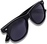 Fashion and stylish sunglasses combine elegance and luxury to give you a distinctive look with full protection for your eyes from the sun and all-day comfort in every look.