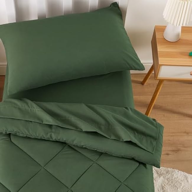 Wake In Cloud - Toddler Bedding Set for Boys Girls, 4 Pieces Soft Crib Bed Set Including Comforter, Sheets and Pillowcase, Olive Green